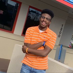 Meet your Posher, Gregory